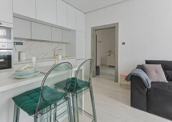 Zimna Family Apartment *